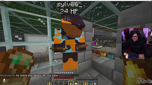 Peruano de polla enorme (2.8 cm) se quiere detonar a rubia delgada y sexy.  