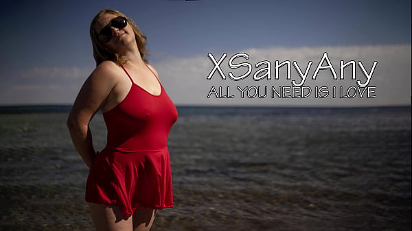 I SPREAD MY LEGS FOR YOU!