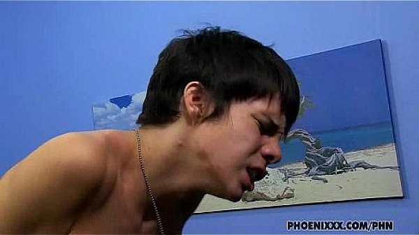 Tender twink anus drilled by burly homo