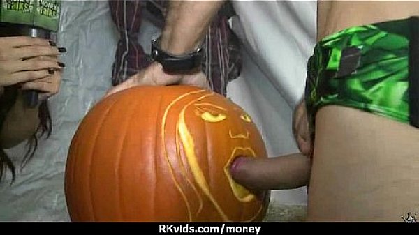 Hot sexy amateur babe needs a lift and takes cash 28