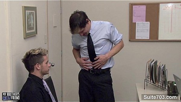 Sexy gays fuck in the office
