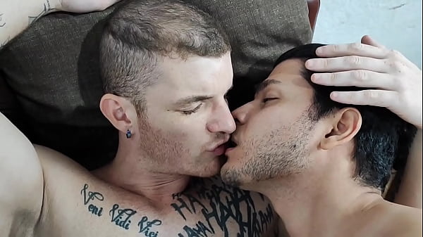 comi o cuzinho do gringo gostoso 