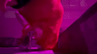 European Stepmom Artemisia Love showing her perfect feet with sexy shoes