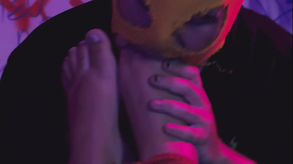 I Offer Candle Wax Play On Your Tied Feet 