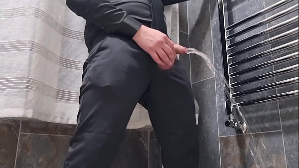 ASMR | PRIV&Eacute; - COMPILATION DI PISCIATE DI UN GROSSO CAZZO ITALIANO IN PUBBLICO E IN CASA (TI PISCIO IN BOCCA TROIA) - DOCCE DORATE - GUARDA COME PISCIO PER TE E GODI