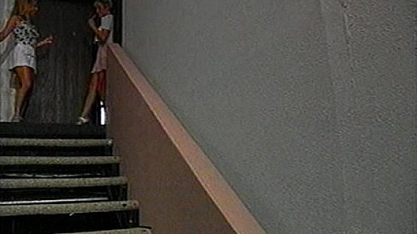 Metro - Star Flash - scene 2 