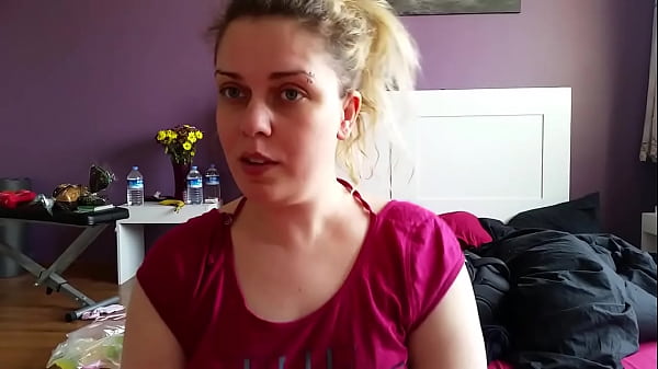 Aysegul Sakso Cekiyor