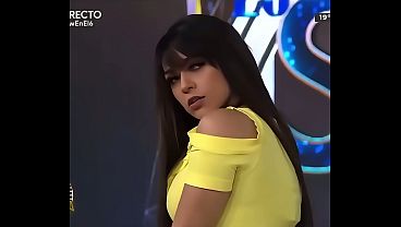 Puta culona bailando 