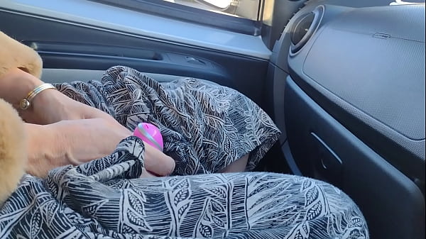 Orgasm in the carpark