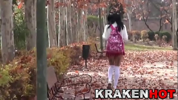 ath the park. Voyeur in public.