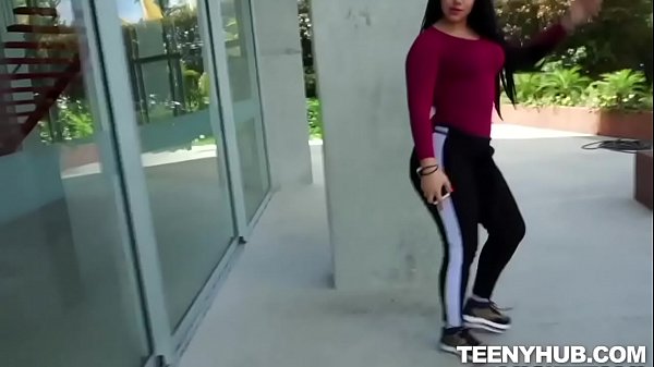 Hot latina - Alondra