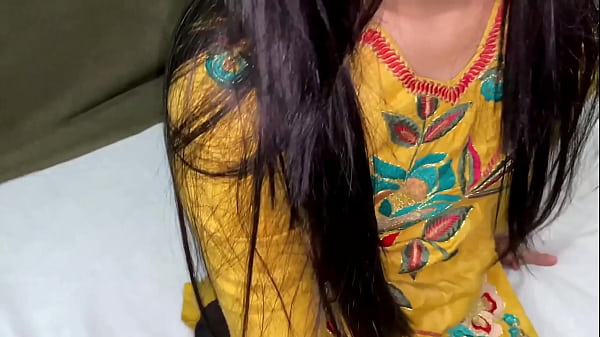 मेरी बड़ी गांड वाली सौतेली माँ की कट्टर चुदाई  