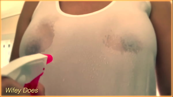 PERFECT tit MILF is braless and pours water on her shirt exposing her boobs