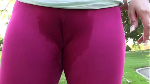 Wet Pussy Teen Giving Blowjob