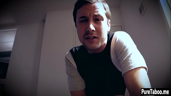 Horny babe sucked big hard cock  