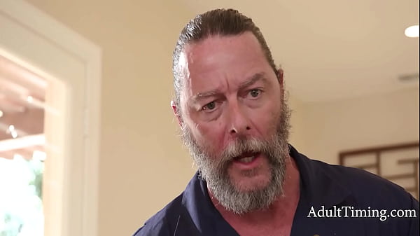 Petite Asian Fucks The Movers Who Help Her Move Infront Of Her Boyfriend