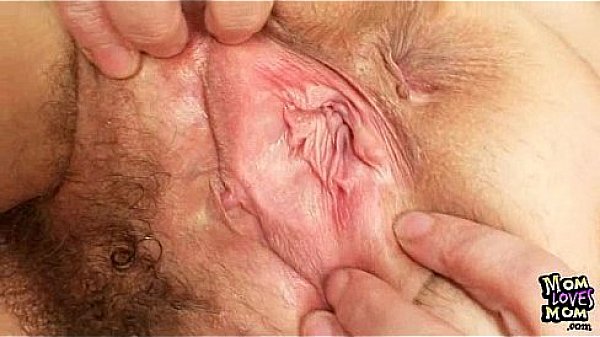 Filthy amateur moms fucking double-sided dildo