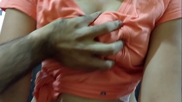 Indian gf boobs press and sex