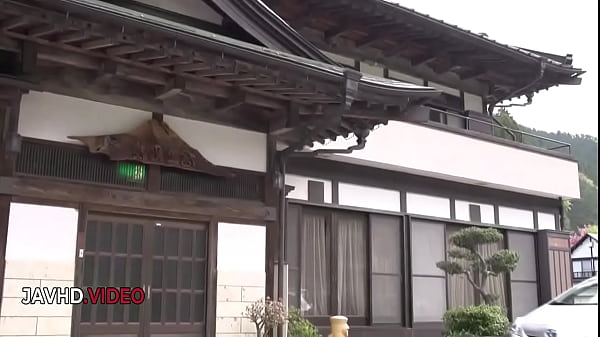 Passionate Japanese lovers share steamy outdoor encounter under the stars 