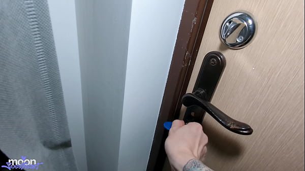 I caught my friend's mom jerking off and she agreed to take my virginity - Russian talk porn