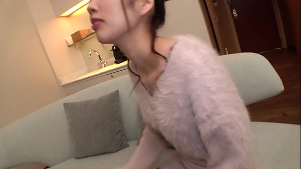 [隠れ巨乳F-cup]マリちゃん 21歳 連続爆イキフリーター  ハメ撮り イラマチオ 美尻 スレンダー 美脚 美乳 美女  素人