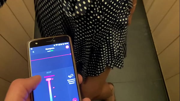 Risky LOVENSE ORGASM CONTROL at the bar