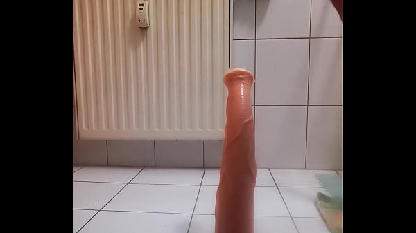 Riding my cockdildo really hard and deep 