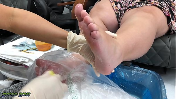 BBW gets her feet done and then I get to fuck them 