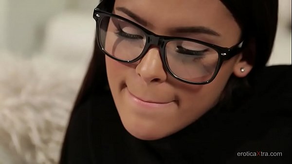 Tempting brunette whore sucks of her lover dressed as a sexy .