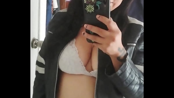 Amiga me mandan v&iacute;deo  