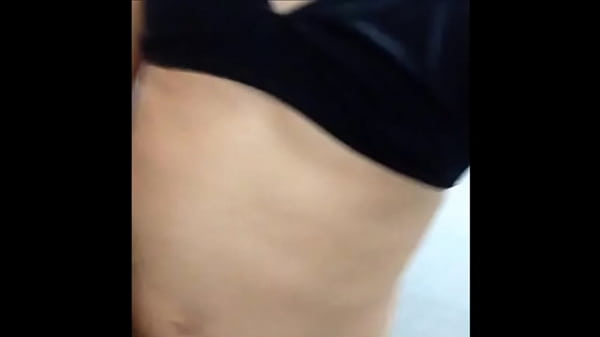 Punhetando com a calcinha basica bco com pink soutien preto esp dono do bar esquina 2017 