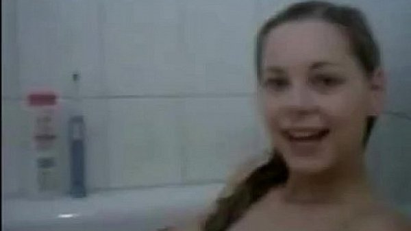 Amateur teen clit masturbation