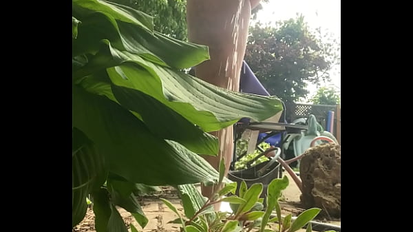 Tiatinkles - Pissing by the Pool - IMG 2987 - Jul 30, 2025 