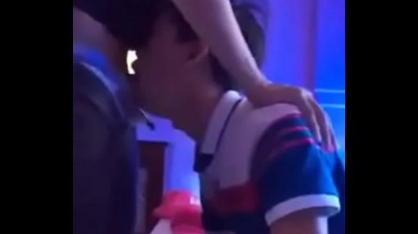 Bot b&uacute; cu Khuong Pham 1 