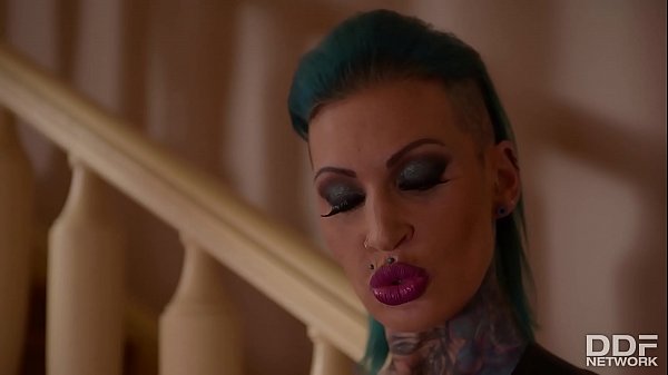 Tattooed nympho Calisi ink bangs her pussy with HUGE dildo