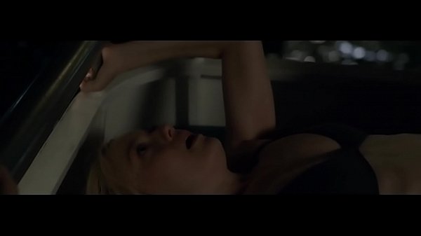 Dakota Fanning Very Good Girls 2013