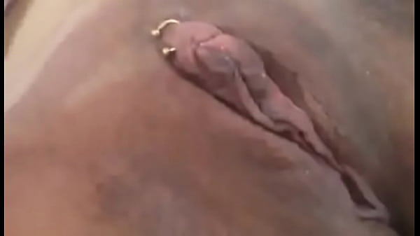 safada tocando uma siririca pra mim