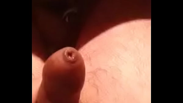 gozando no tes&atilde;o de punheta 