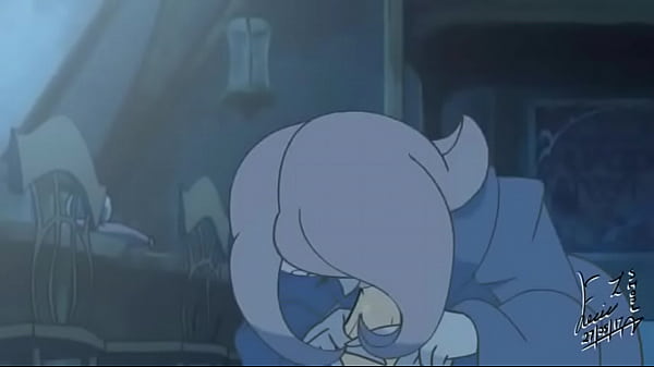 Sucy la zorra chupa honguitos 