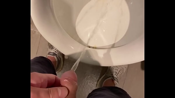Mn slave with small dick piss pee at toilet