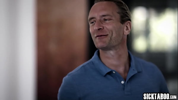 Petite teen Lily Larimar grabbed big hard cock and sucked it before rough pussy fucking 