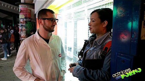 UNIVERSITARIAS: La Puta del campus