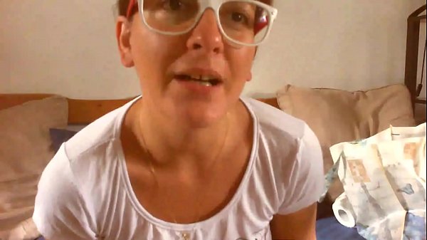 I'm here to play with you in very fetish and dirty way