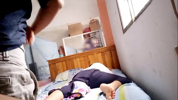 IT WILL ONLY BE ONCE! I get up really wanting to have sex and I cross my stepbrother's bed, I reach the g-spot several times. What a delicious morning! pov.