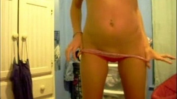 petite webcam teen girl plays with pussy - real18cams.com