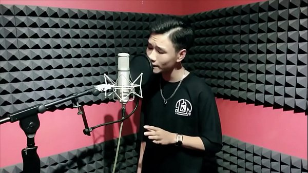 Đi Đ&acirc;u Để Thấy Hoa Bay ( Cover ) - Nguyễn Đức Anh  