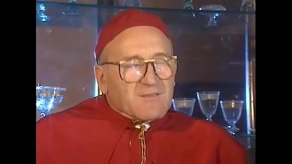 Mario de Sica Cumming on hot girls in Mario Salieri's movies