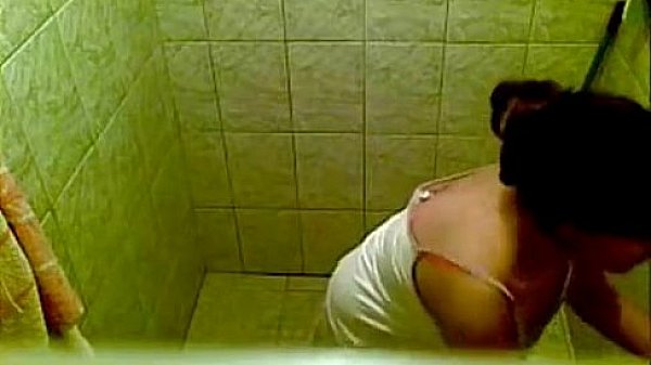 ESPIANDO A MI PRIMA 2-2  