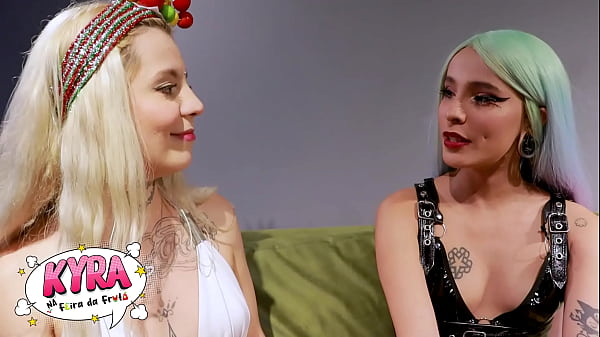 Entrevistei a Carolzinha pro Feira da Fruta (Anal Fruit ) #1 e veja o que ela disse