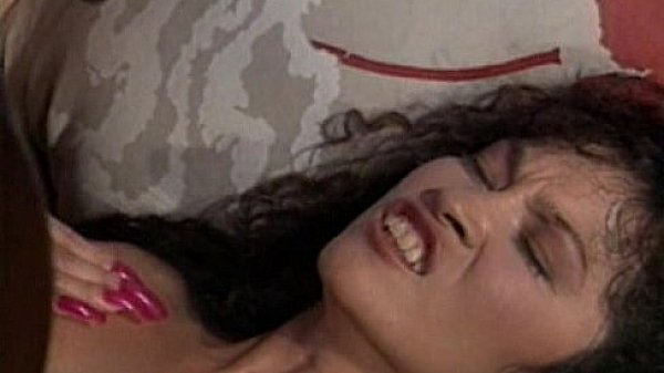 LBO - Sakis House Party - scene 4 - video 1